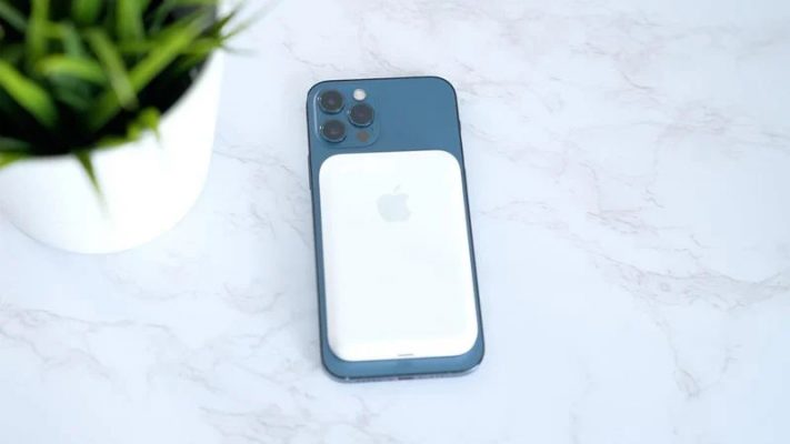 Cách cập nhật chương trình cơ sở gói pin MagSafe để sạc nhanh hơn