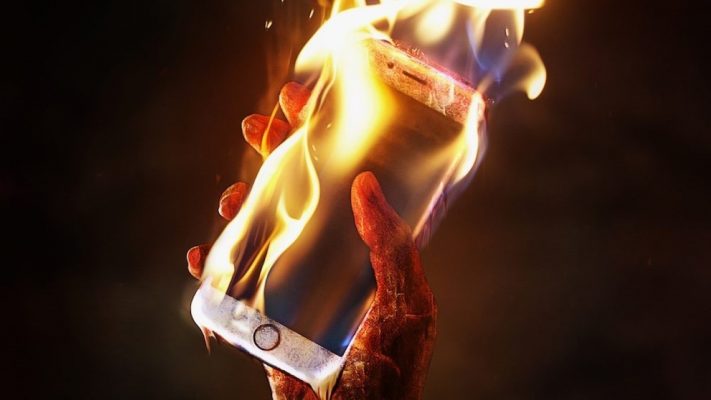 Top 5 điều không nên làm khi sử dụng iPhone