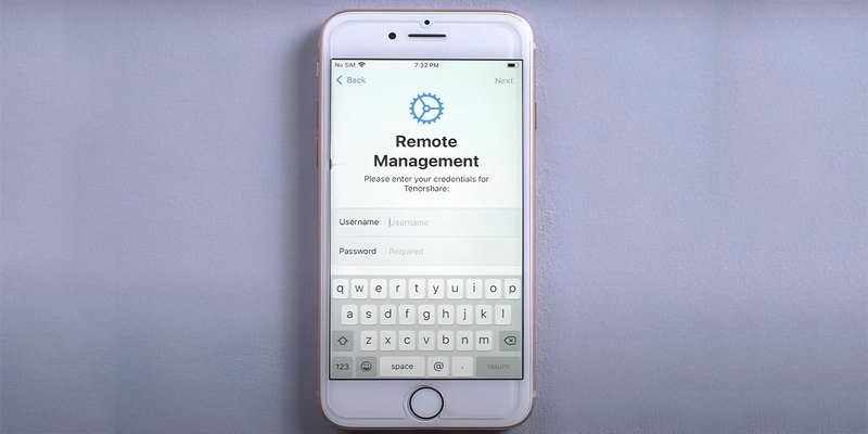 Giao diện Remote Management trên iPhone yêu cầu xác thực thông tin đăng nhập - iPhone MDM là gì? Có nên mua máy dính MDM